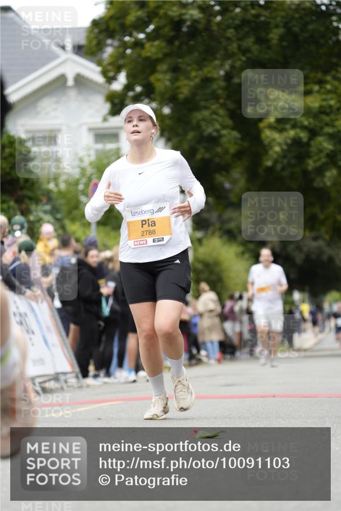 30.08.2026 - Blankeneser Heldenlauf Patografie http://msf.ph/oto/10091103 30.08.2026 12:09:47 Ziel 2340, 2788, 4259 meine-sportfotos.de