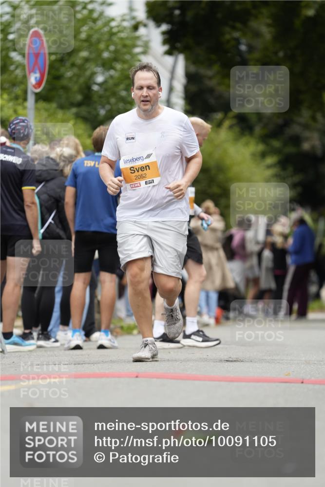 30.08.2026 - Blankeneser Heldenlauf Patografie http://msf.ph/oto/10091105 30.08.2026 12:09:52 Ziel 2052, 2788 meine-sportfotos.de