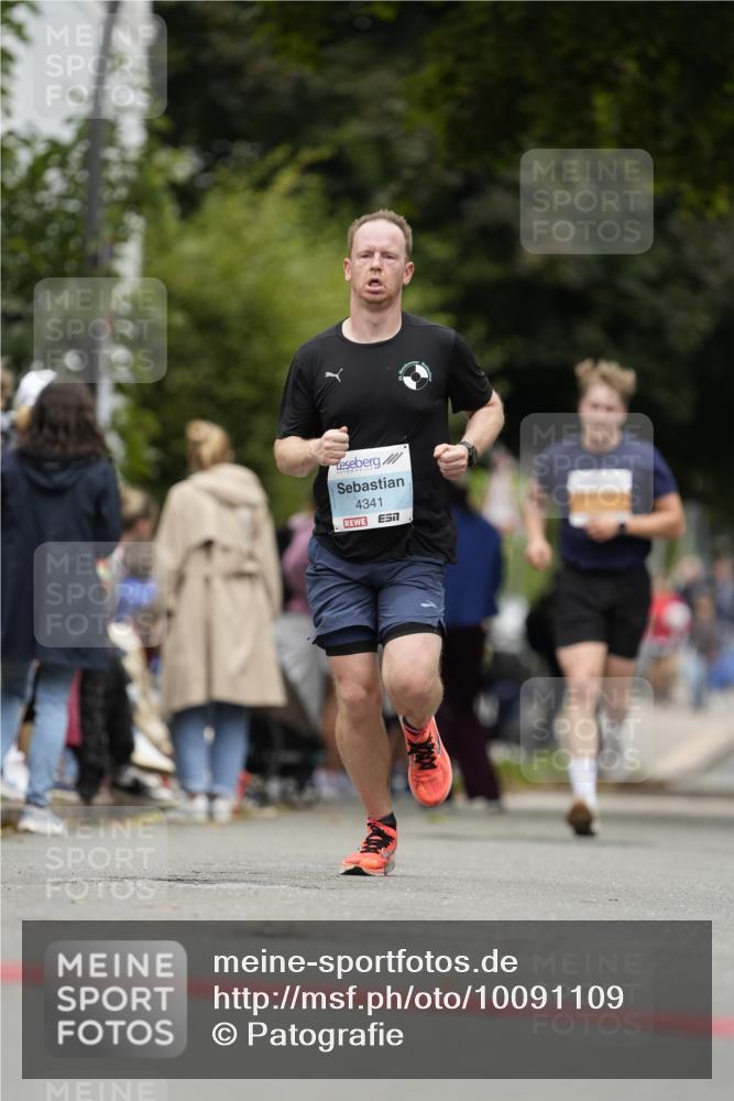 30.08.2026 - Blankeneser Heldenlauf Patografie http://msf.ph/oto/10091109 30.08.2026 12:10:03 Ziel 4341 meine-sportfotos.de