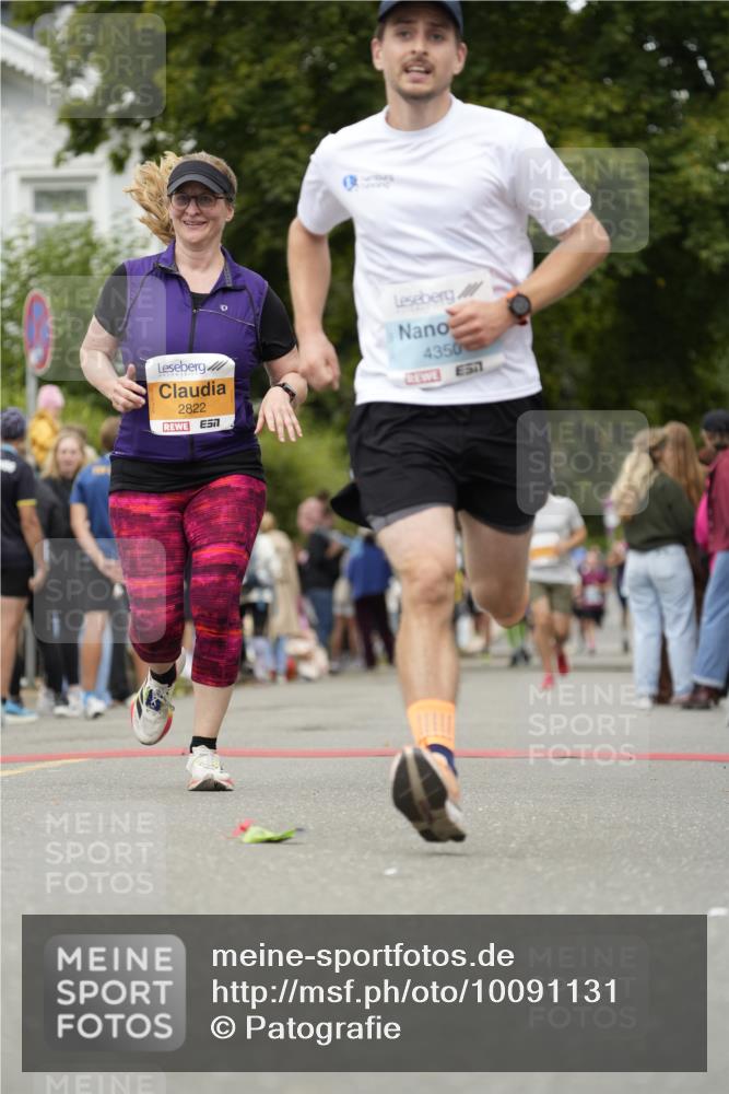 30.08.2026 - Blankeneser Heldenlauf Patografie http://msf.ph/oto/10091131 30.08.2026 12:10:28 Ziel 2081, 2082, 2128, 2822, 4350 meine-sportfotos.de