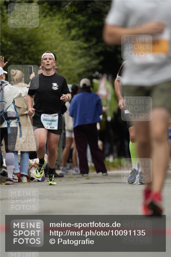 30.08.2026 - Blankeneser Heldenlauf Patografie http://msf.ph/oto/10091135 30.08.2026 12:10:35 Ziel 2051 meine-sportfotos.de