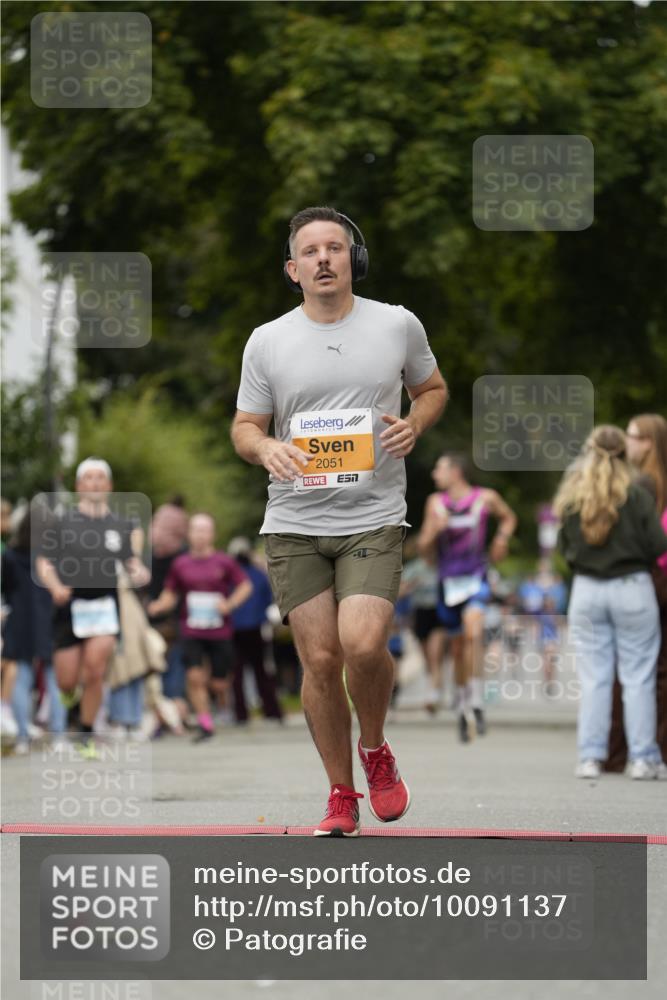 30.08.2026 - Blankeneser Heldenlauf Patografie http://msf.ph/oto/10091137 30.08.2026 12:10:37 Ziel 2051 meine-sportfotos.de