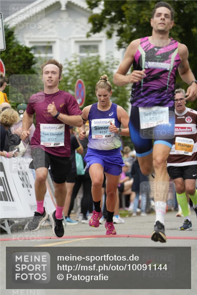 30.08.2026 - Blankeneser Heldenlauf Patografie http://msf.ph/oto/10091144 30.08.2026 12:10:44 Ziel 2045, 2051, 4127, 4137, 4202, 4342, 4367 meine-sportfotos.de