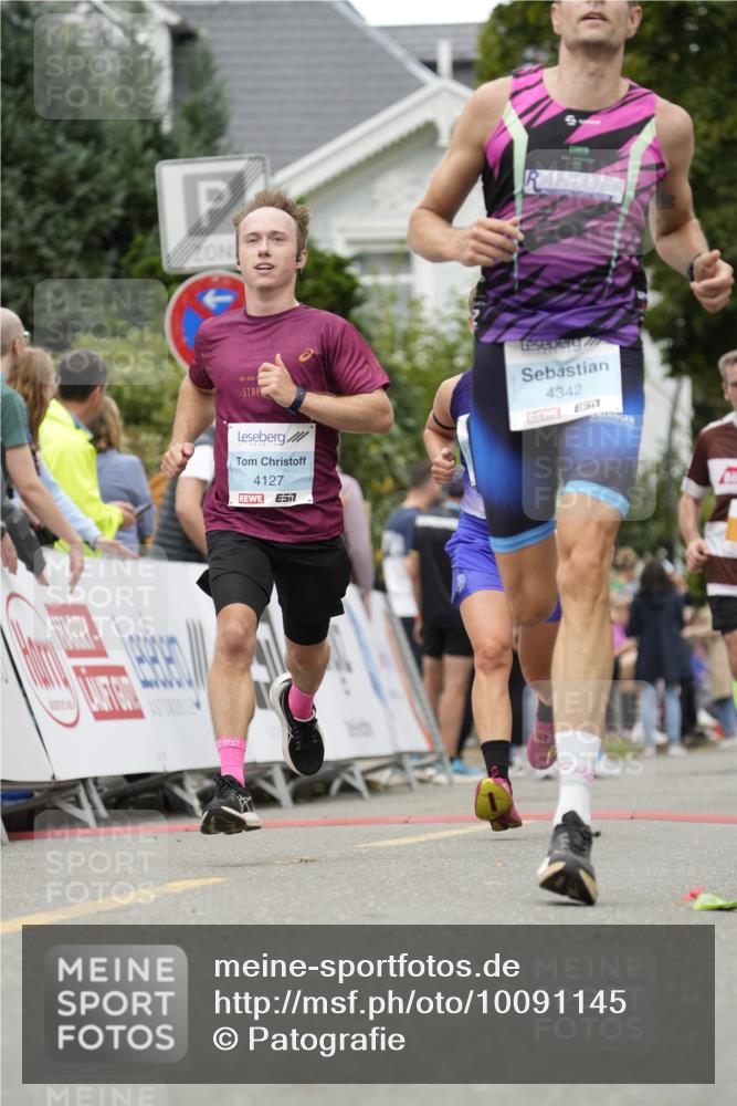 30.08.2026 - Blankeneser Heldenlauf Patografie http://msf.ph/oto/10091145 30.08.2026 12:10:44 Ziel 2045, 2051, 4127, 4137, 4202, 4342, 4367 meine-sportfotos.de