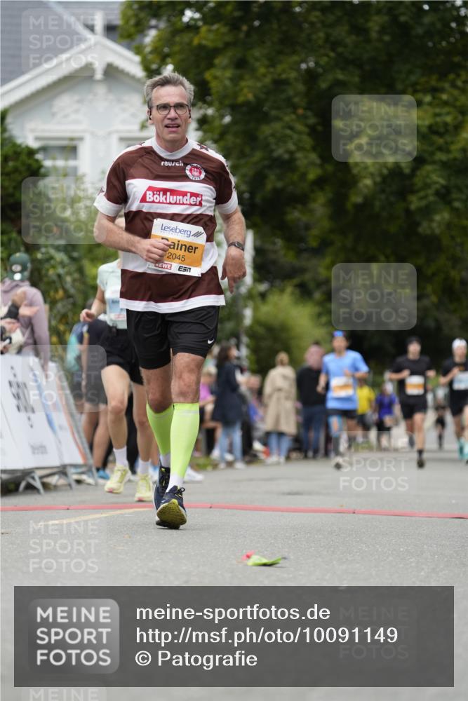30.08.2026 - Blankeneser Heldenlauf Patografie http://msf.ph/oto/10091149 30.08.2026 12:10:48 Ziel 2045, 4127, 4137, 4202, 4342, 4367 meine-sportfotos.de
