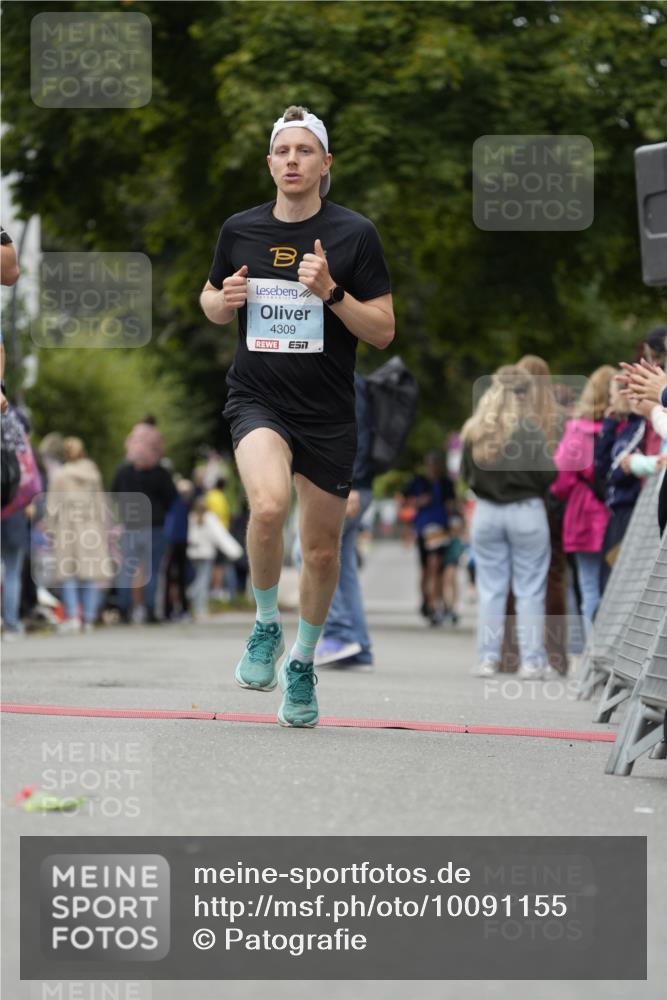 30.08.2026 - Blankeneser Heldenlauf Patografie http://msf.ph/oto/10091155 30.08.2026 12:10:55 Ziel 2393, 2912, 4202, 4309 meine-sportfotos.de