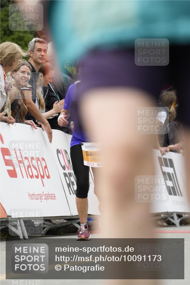 30.08.2026 - Blankeneser Heldenlauf Patografie http://msf.ph/oto/10091173 30.08.2026 12:11:27 Ziel 2086, 2438, 2803 meine-sportfotos.de