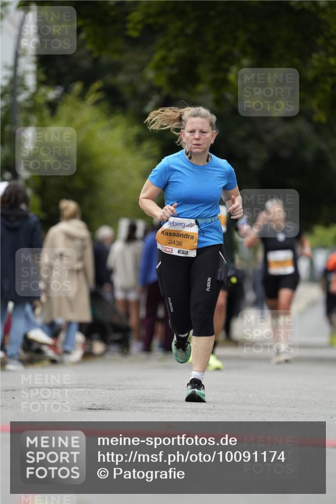 30.08.2026 - Blankeneser Heldenlauf Patografie http://msf.ph/oto/10091174 30.08.2026 12:11:30 Ziel 2086, 2436, 2803 meine-sportfotos.de