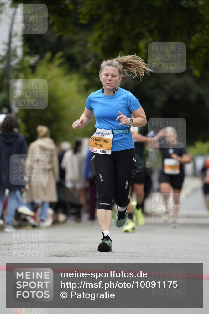30.08.2026 - Blankeneser Heldenlauf Patografie http://msf.ph/oto/10091175 30.08.2026 12:11:30 Ziel 2086, 2436, 2803 meine-sportfotos.de