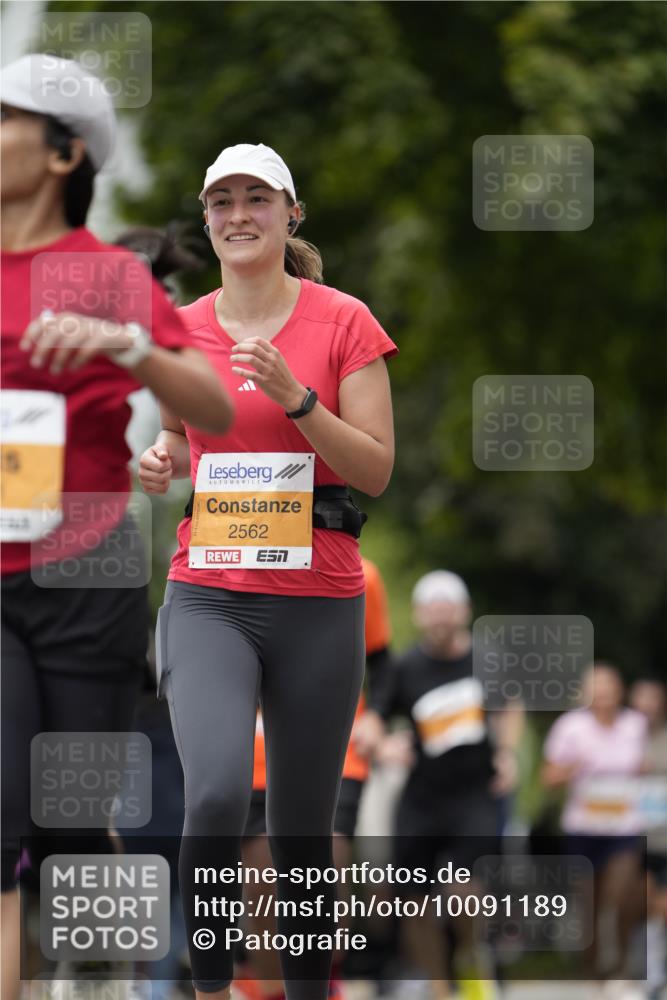 30.08.2026 - Blankeneser Heldenlauf Patografie http://msf.ph/oto/10091189 30.08.2026 12:11:51 Ziel 2562, 2621, 2923 meine-sportfotos.de