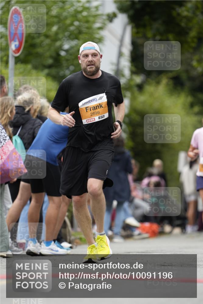 30.08.2026 - Blankeneser Heldenlauf Patografie http://msf.ph/oto/10091196 30.08.2026 12:11:56 Ziel 2562, 2621, 2899, 2923 meine-sportfotos.de
