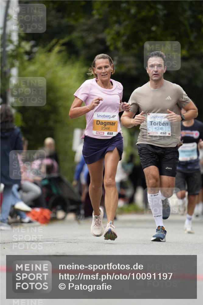 30.08.2026 - Blankeneser Heldenlauf Patografie http://msf.ph/oto/10091197 30.08.2026 12:11:57 Ziel 2344, 2562, 2621, 2899, 2923, 4398 meine-sportfotos.de