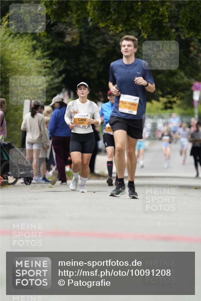 30.08.2026 - Blankeneser Heldenlauf Patografie http://msf.ph/oto/10091208 30.08.2026 12:12:07 Ziel 2344, 4345, 4398 meine-sportfotos.de