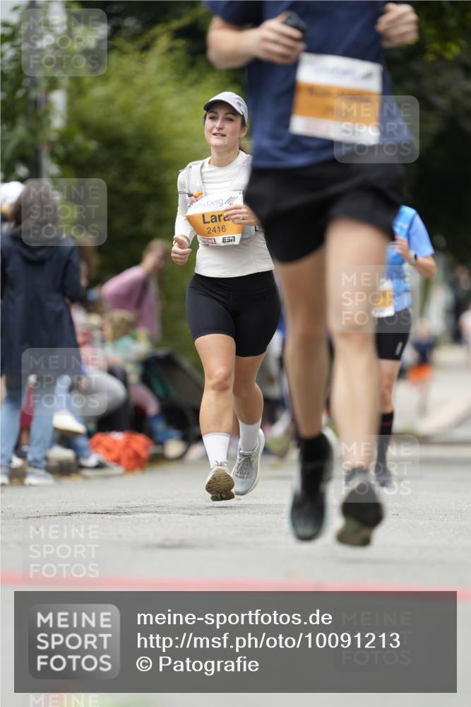 30.08.2026 - Blankeneser Heldenlauf Patografie http://msf.ph/oto/10091213 30.08.2026 12:12:12 Ziel 2450 meine-sportfotos.de