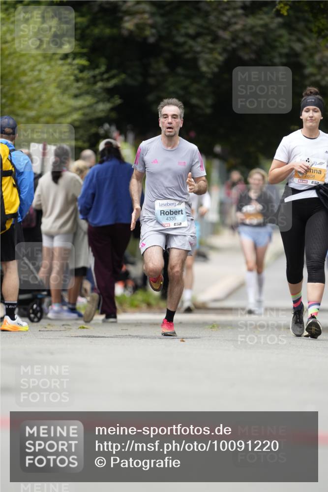30.08.2026 - Blankeneser Heldenlauf Patografie http://msf.ph/oto/10091220 30.08.2026 12:12:29 Ziel  meine-sportfotos.de