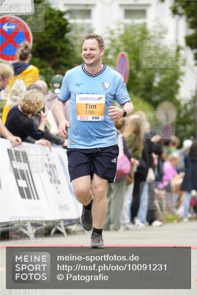 30.08.2026 - Blankeneser Heldenlauf Patografie http://msf.ph/oto/10091231 30.08.2026 12:13:03 Ziel 2760, 2927 meine-sportfotos.de