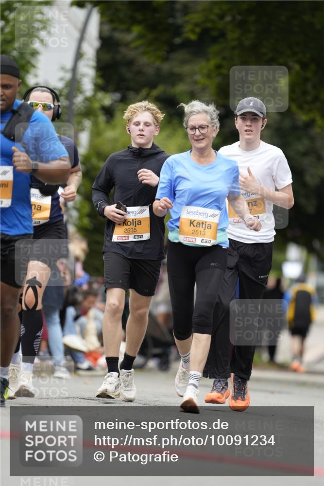 30.08.2026 - Blankeneser Heldenlauf Patografie http://msf.ph/oto/10091234 30.08.2026 12:13:13 Ziel 2377, 2513, 2536, 2789, 2907, 4070 meine-sportfotos.de