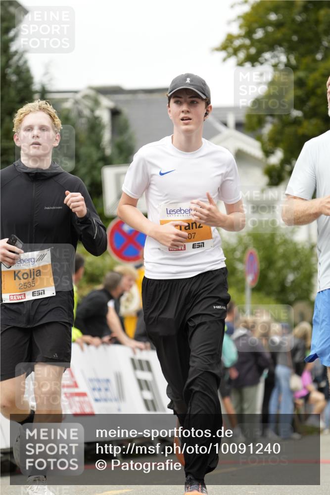 30.08.2026 - Blankeneser Heldenlauf Patografie http://msf.ph/oto/10091240 30.08.2026 12:13:21 Ziel 2377, 2513, 2535, 2536, 2789, 2907 meine-sportfotos.de