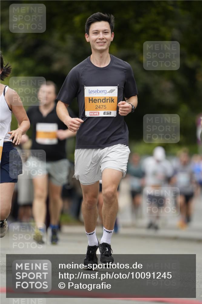 30.08.2026 - Blankeneser Heldenlauf Patografie http://msf.ph/oto/10091245 30.08.2026 12:13:26 Ziel 2475, 2509, 2535 meine-sportfotos.de