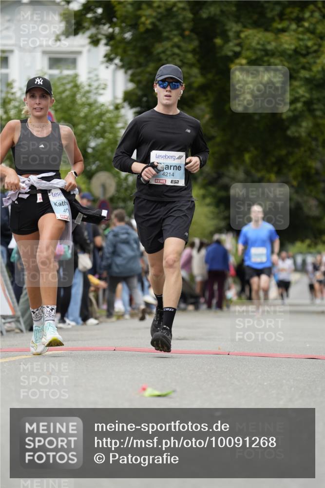 30.08.2026 - Blankeneser Heldenlauf Patografie http://msf.ph/oto/10091268 30.08.2026 12:13:52 Ziel 2636, 4017, 4214, 4396, 4411, 4459 meine-sportfotos.de