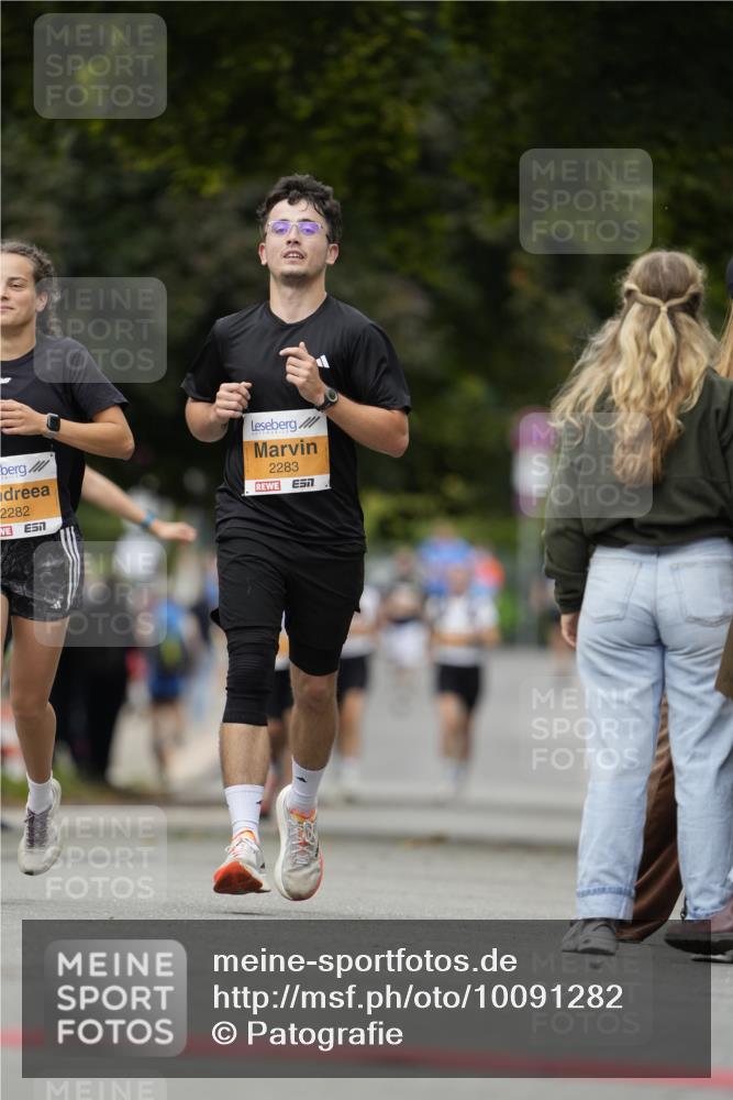 30.08.2026 - Blankeneser Heldenlauf Patografie http://msf.ph/oto/10091282 30.08.2026 12:14:13 Ziel 2130, 4023, 4484 meine-sportfotos.de