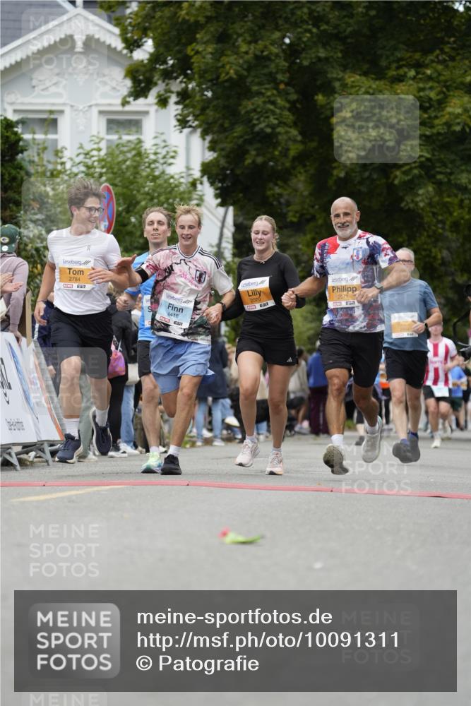 30.08.2026 - Blankeneser Heldenlauf Patografie http://msf.ph/oto/10091311 30.08.2026 12:15:03 Ziel 2070, 2071, 2784, 2954, 4031, 4416 meine-sportfotos.de