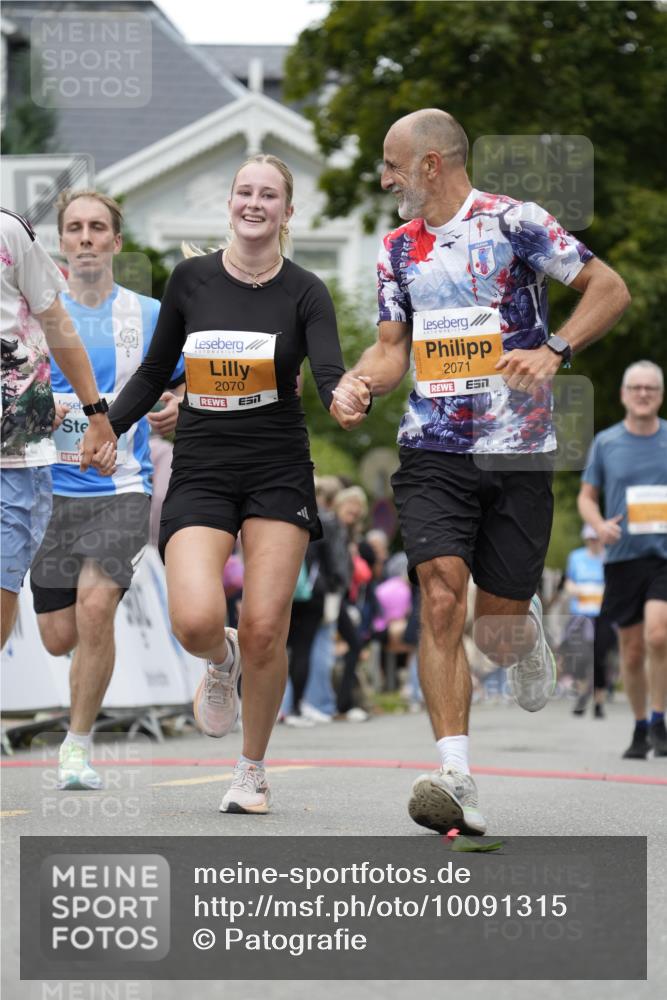 30.08.2026 - Blankeneser Heldenlauf Patografie http://msf.ph/oto/10091315 30.08.2026 12:15:06 Ziel 2070, 2071, 2784, 2954, 4031, 4416 meine-sportfotos.de