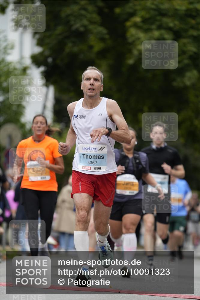 30.08.2026 - Blankeneser Heldenlauf Patografie http://msf.ph/oto/10091323 30.08.2026 12:15:16 Ziel 2629, 2634, 2809, 2906, 4264, 4352, 4363 meine-sportfotos.de