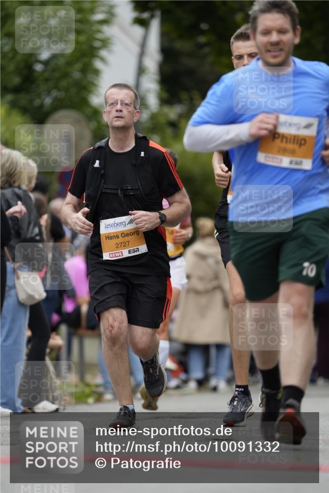 30.08.2026 - Blankeneser Heldenlauf Patografie http://msf.ph/oto/10091332 30.08.2026 12:15:26 Ziel 2634, 2727, 2728, 2809, 2866, 2906, 4264 meine-sportfotos.de