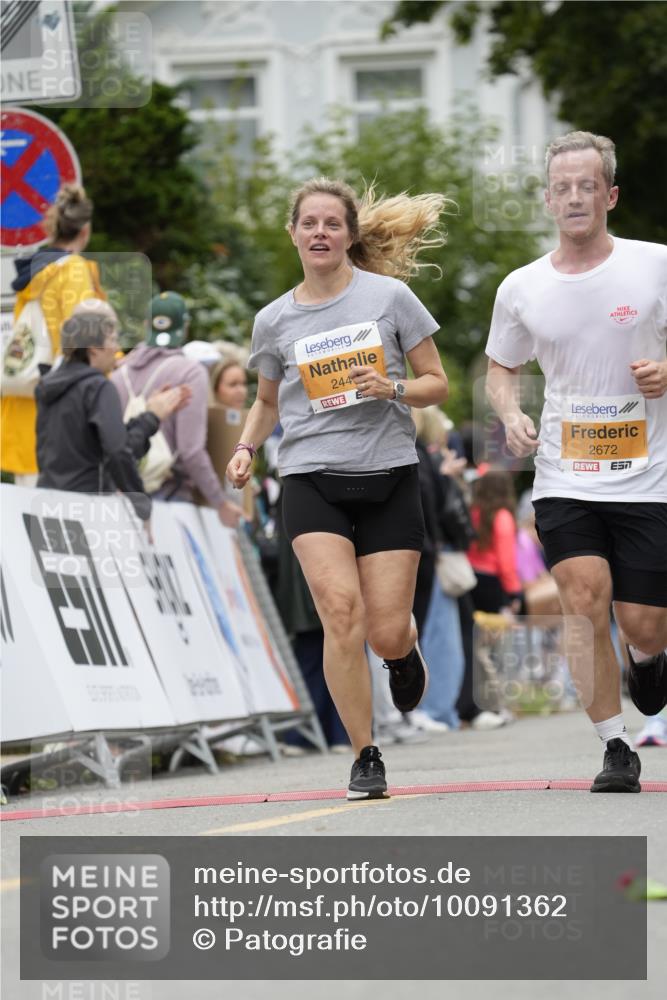 30.08.2026 - Blankeneser Heldenlauf Patografie http://msf.ph/oto/10091362 30.08.2026 12:16:09 Ziel 2098, 2418, 2445, 2539, 2672, 4267 meine-sportfotos.de