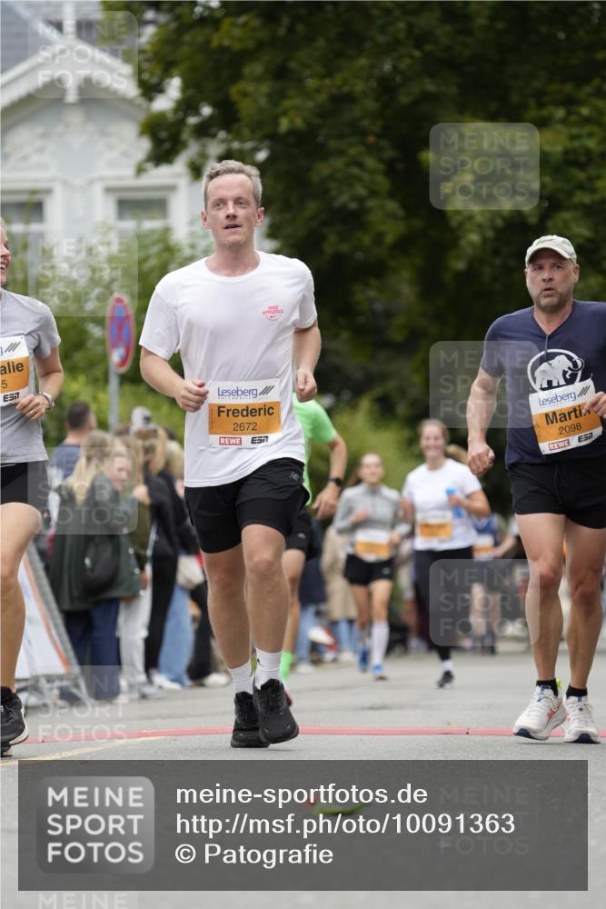 30.08.2026 - Blankeneser Heldenlauf Patografie http://msf.ph/oto/10091363 30.08.2026 12:16:10 Ziel 2098, 2445, 2539, 2672, 4267 meine-sportfotos.de