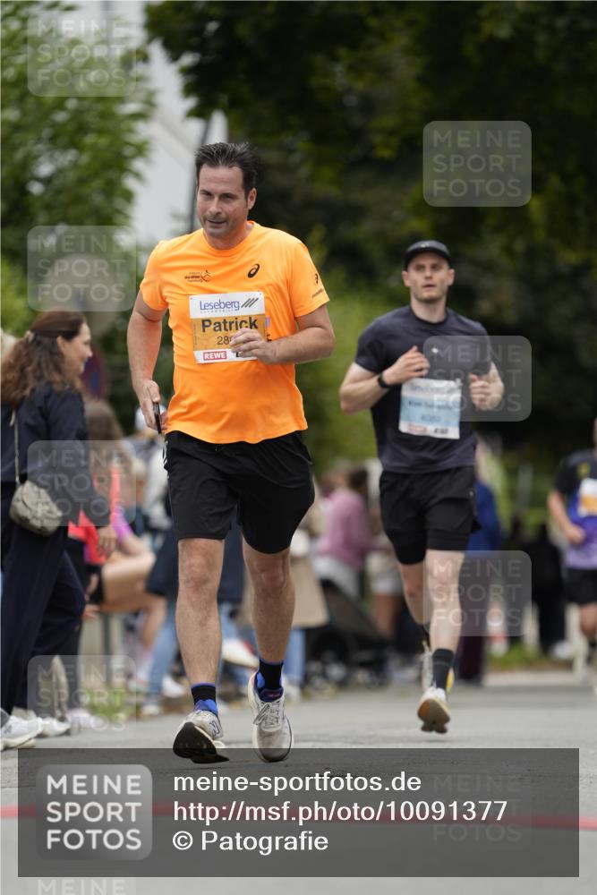 30.08.2026 - Blankeneser Heldenlauf Patografie http://msf.ph/oto/10091377 30.08.2026 12:16:29 Ziel 2268, 2882, 4083, 4182, 4451 meine-sportfotos.de