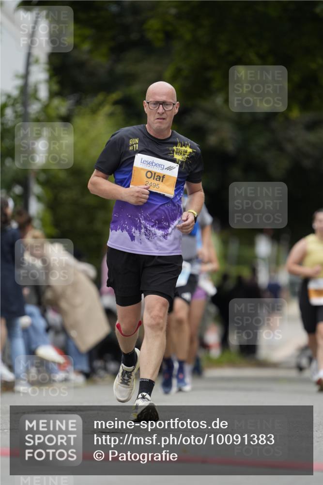 30.08.2026 - Blankeneser Heldenlauf Patografie http://msf.ph/oto/10091383 30.08.2026 12:16:38 Ziel 2495, 2882, 4083 meine-sportfotos.de