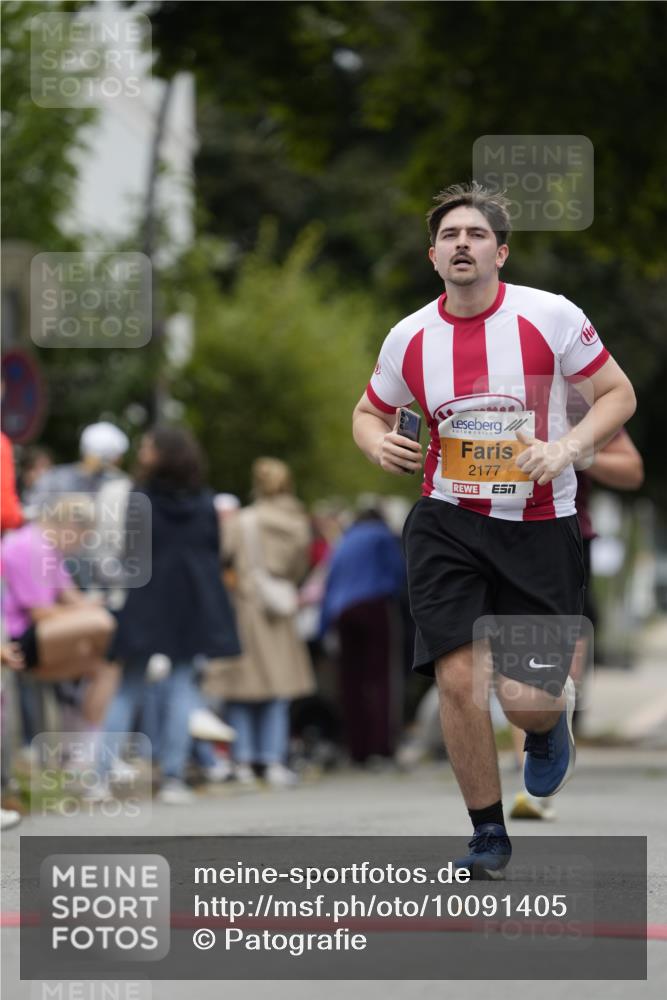 30.08.2026 - Blankeneser Heldenlauf Patografie http://msf.ph/oto/10091405 30.08.2026 12:17:04 Ziel 2177, 4243, 4424 meine-sportfotos.de