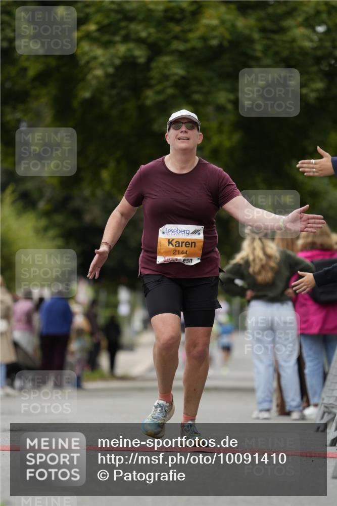 30.08.2026 - Blankeneser Heldenlauf Patografie http://msf.ph/oto/10091410 30.08.2026 12:17:09 Ziel 2144, 2177, 4424 meine-sportfotos.de