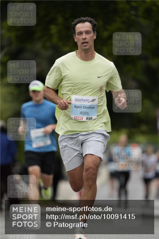 30.08.2026 - Blankeneser Heldenlauf Patografie http://msf.ph/oto/10091415 30.08.2026 12:17:32 Ziel 4055, 4134 meine-sportfotos.de