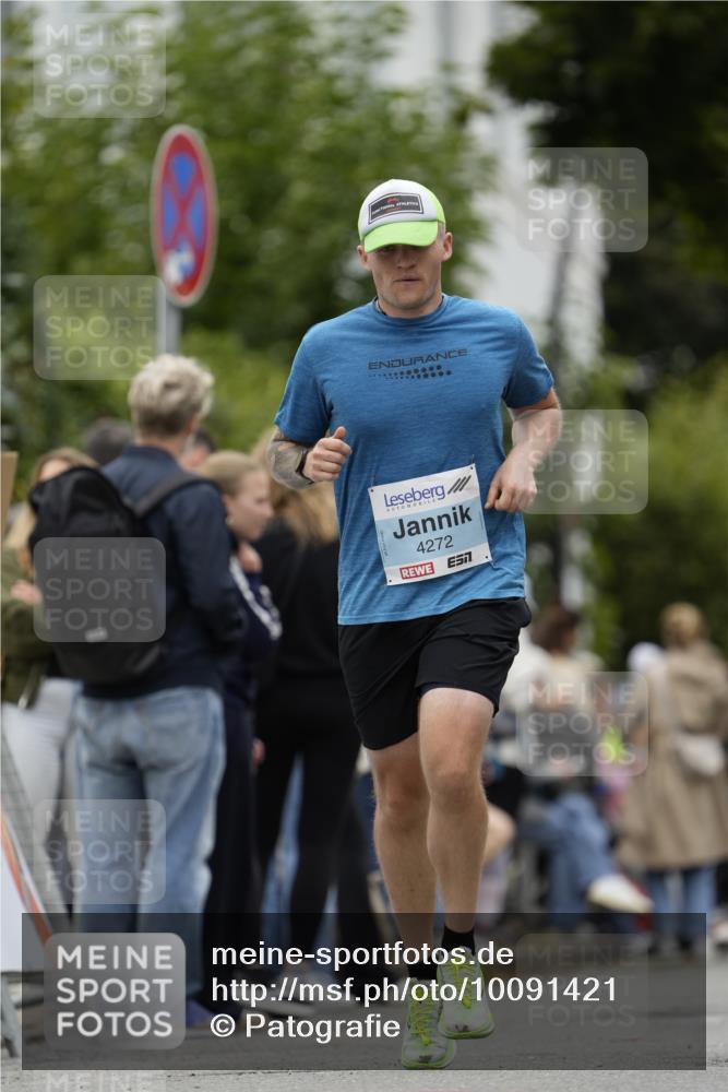 30.08.2026 - Blankeneser Heldenlauf Patografie http://msf.ph/oto/10091421 30.08.2026 12:17:37 Ziel 4055, 4134, 4272 meine-sportfotos.de