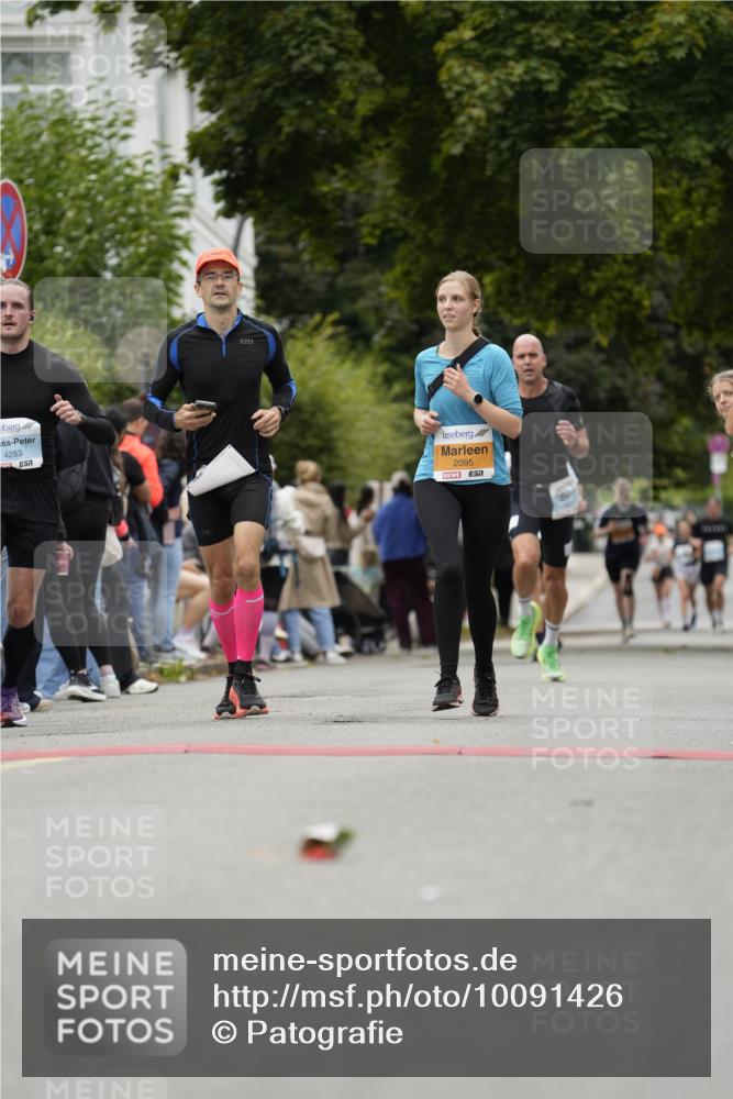 30.08.2026 - Blankeneser Heldenlauf Patografie http://msf.ph/oto/10091426 30.08.2026 12:17:54 Ziel 2094, 2095, 4211, 4283 meine-sportfotos.de