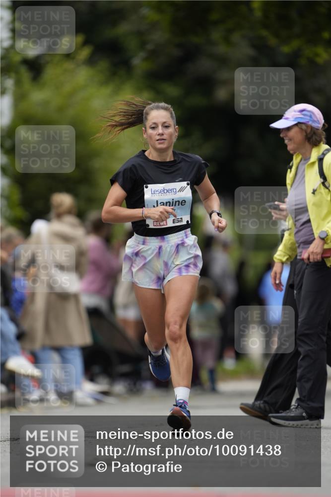 30.08.2026 - Blankeneser Heldenlauf Patografie http://msf.ph/oto/10091438 30.08.2026 12:18:12 Ziel 2406, 4103, 4337 meine-sportfotos.de