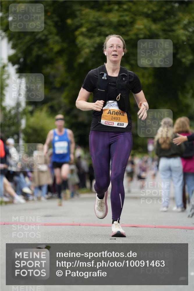 30.08.2026 - Blankeneser Heldenlauf Patografie http://msf.ph/oto/10091463 30.08.2026 12:18:59 Ziel 2493, 4082, 4248, 4357 meine-sportfotos.de