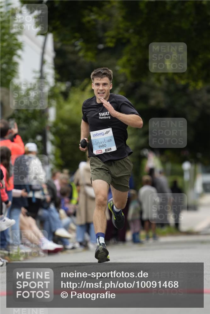 30.08.2026 - Blankeneser Heldenlauf Patografie http://msf.ph/oto/10091468 30.08.2026 12:19:13 Ziel 4480 meine-sportfotos.de