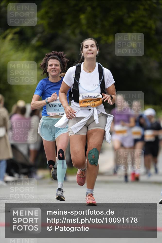 30.08.2026 - Blankeneser Heldenlauf Patografie http://msf.ph/oto/10091478 30.08.2026 12:19:28 Ziel 2431, 2538, 4330, 4339 meine-sportfotos.de