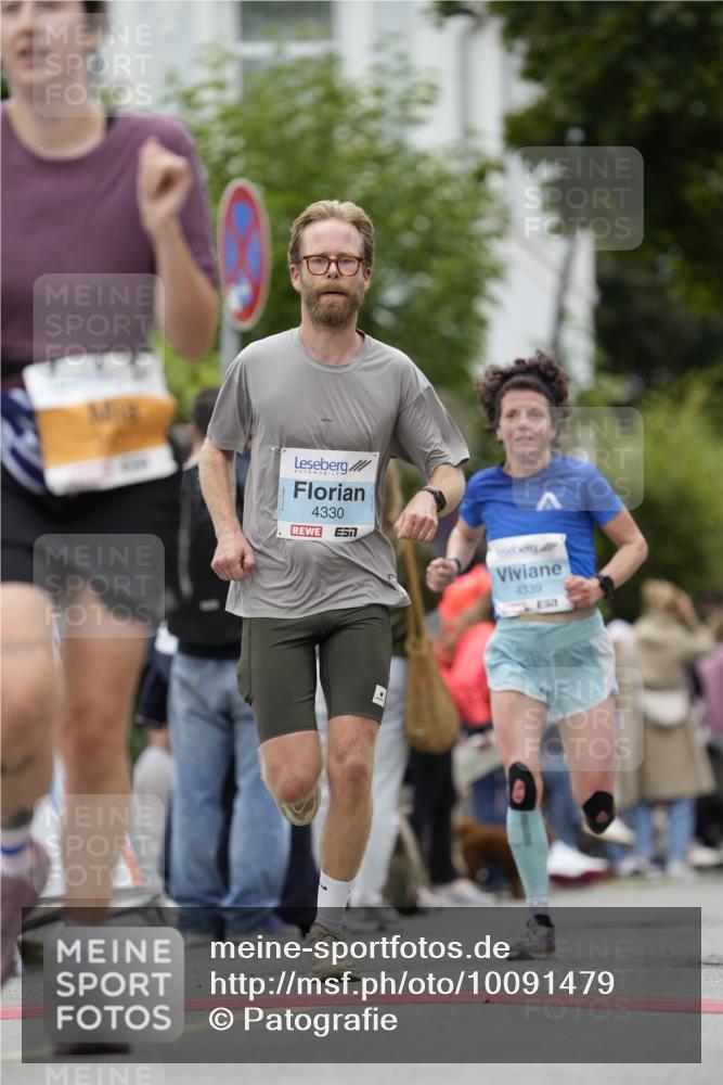 30.08.2026 - Blankeneser Heldenlauf Patografie http://msf.ph/oto/10091479 30.08.2026 12:19:29 Ziel 2431, 2538, 4330, 4339 meine-sportfotos.de