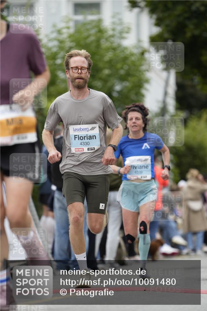 30.08.2026 - Blankeneser Heldenlauf Patografie http://msf.ph/oto/10091480 30.08.2026 12:19:30 Ziel 2431, 2538, 4330, 4339 meine-sportfotos.de