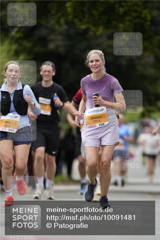 30.08.2026 - Blankeneser Heldenlauf Patografie http://msf.ph/oto/10091481 30.08.2026 12:19:37 Ziel 2538, 4330, 4339 meine-sportfotos.de