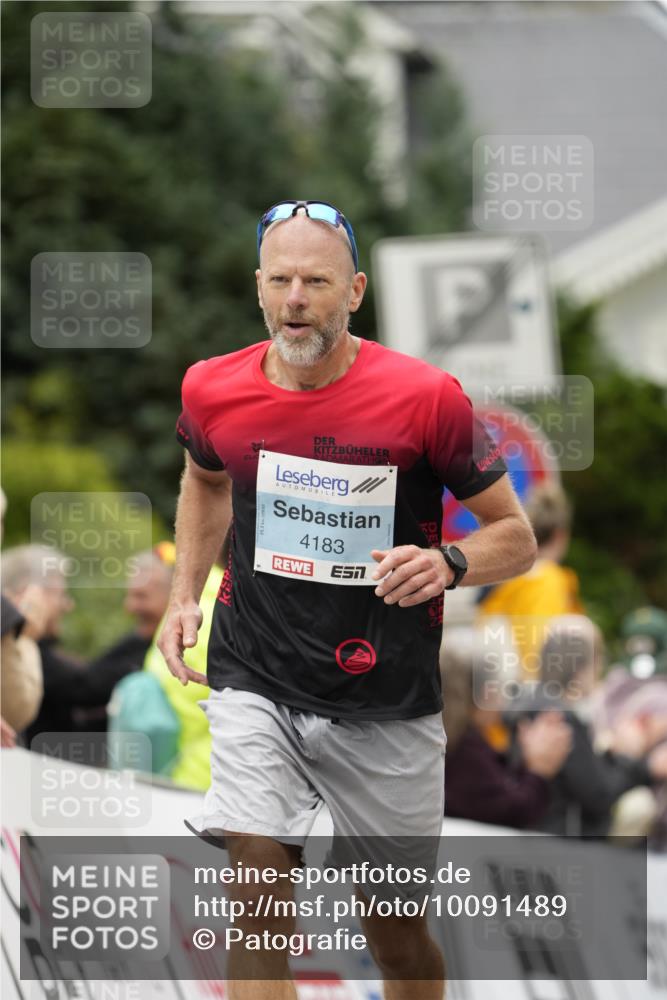 30.08.2026 - Blankeneser Heldenlauf Patografie http://msf.ph/oto/10091489 30.08.2026 12:19:45 Ziel 2040, 2280, 2476, 2914, 2915, 4183, 4301 meine-sportfotos.de