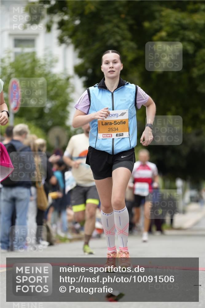 30.08.2026 - Blankeneser Heldenlauf Patografie http://msf.ph/oto/10091506 30.08.2026 12:20:06 Ziel 2206, 2534, 4244, 4253, 4343 meine-sportfotos.de