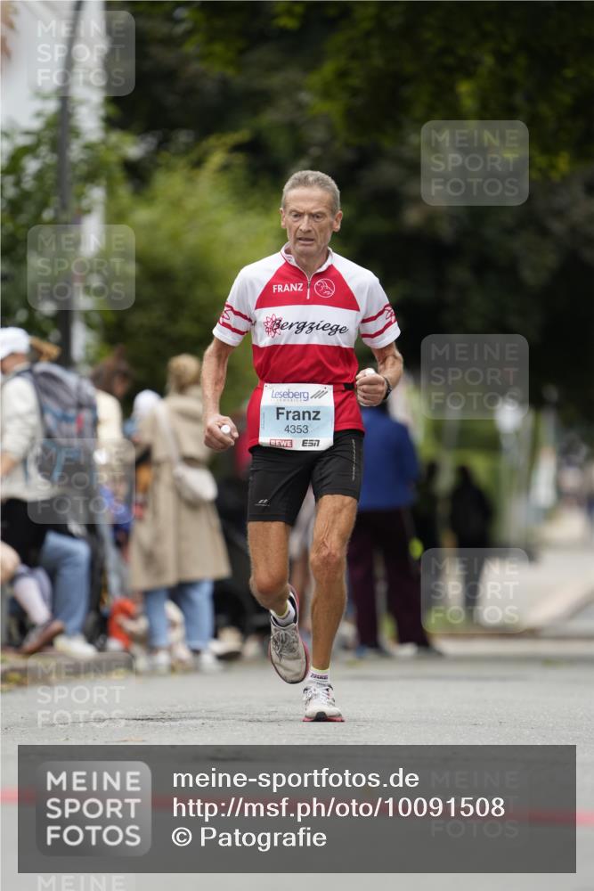 30.08.2026 - Blankeneser Heldenlauf Patografie http://msf.ph/oto/10091508 30.08.2026 12:20:09 Ziel 2233, 2534, 4244, 4253, 4343, 4353 meine-sportfotos.de
