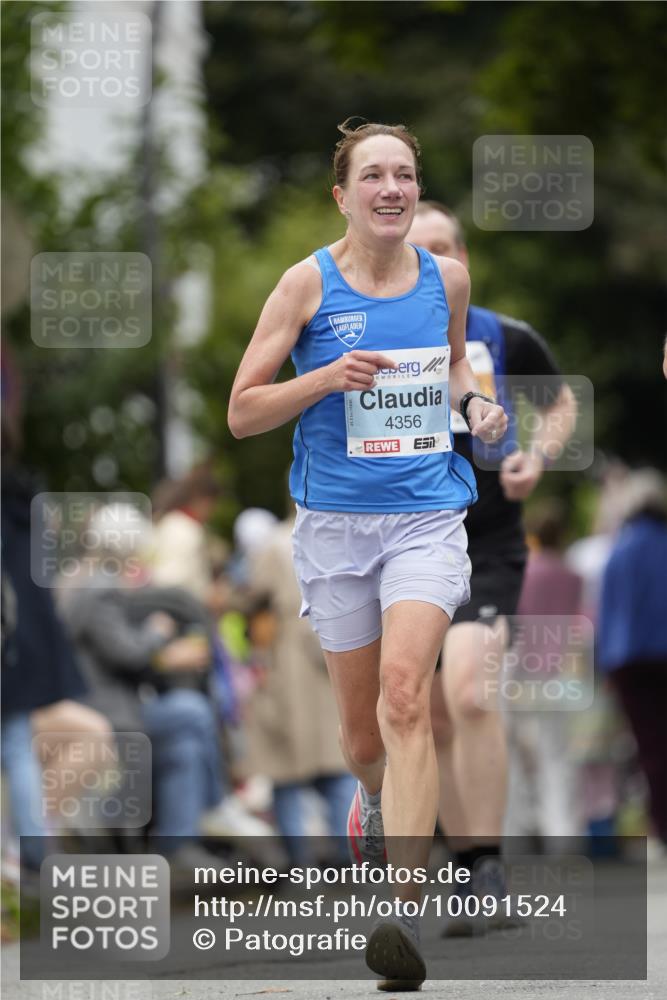 30.08.2026 - Blankeneser Heldenlauf Patografie http://msf.ph/oto/10091524 30.08.2026 12:20:35 Ziel 4256, 4356, 4418 meine-sportfotos.de