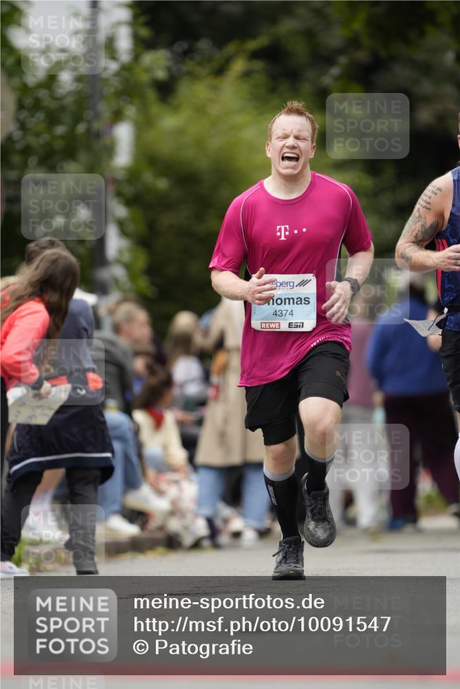 30.08.2026 - Blankeneser Heldenlauf Patografie http://msf.ph/oto/10091547 30.08.2026 12:21:16 Ziel 4067, 4374, 4393 meine-sportfotos.de